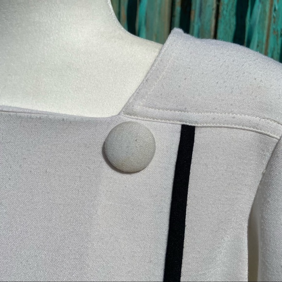 Mod Dress - Picture 2 of 12